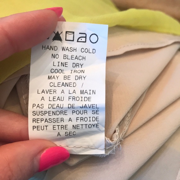 ABS pleated yellow dress - Picture 6 of 7